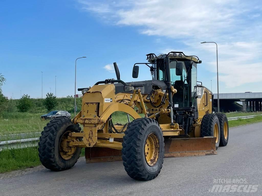 CAT 12M Grejdry