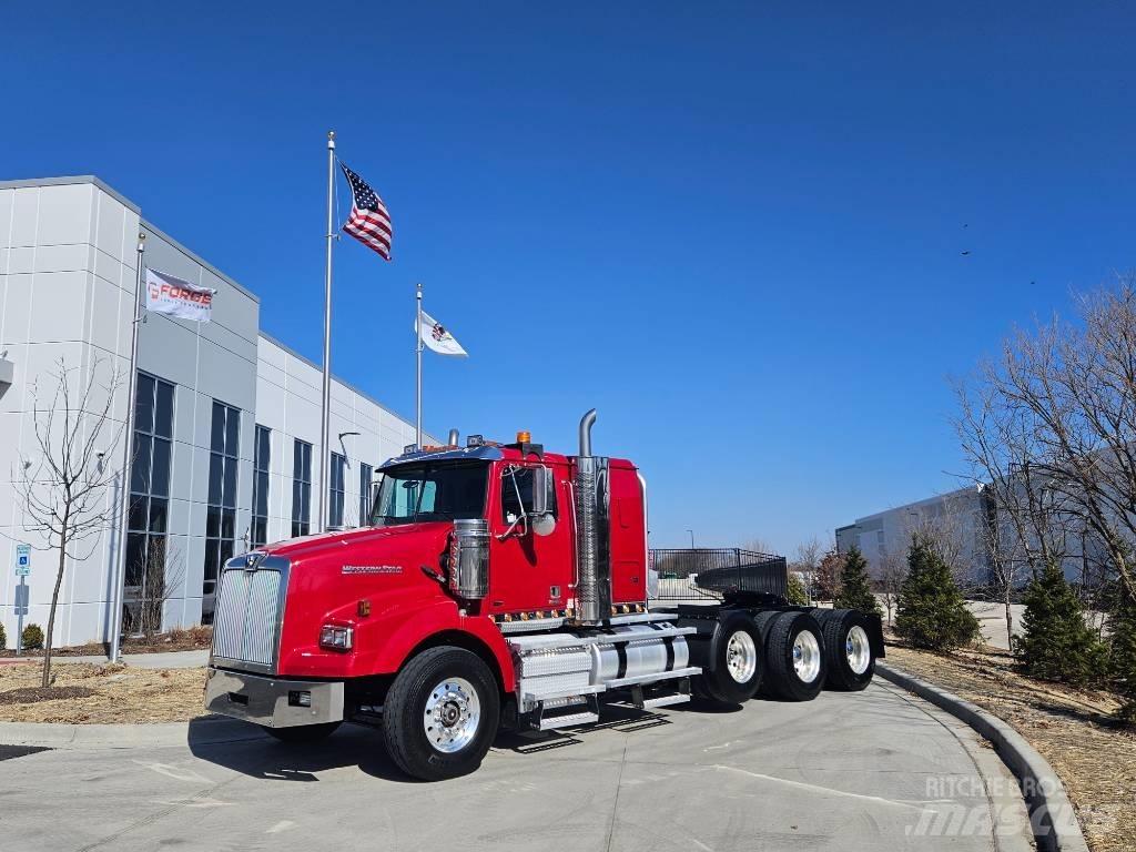 Western Star 4900 SB Tahače