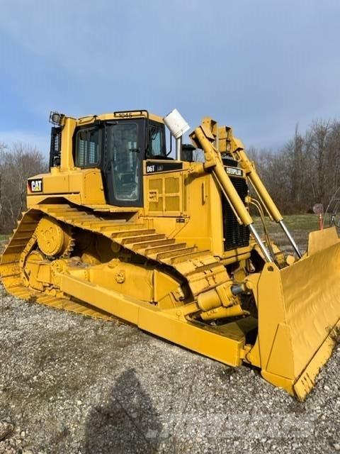 CAT D 6 T LGP Pásové dozery