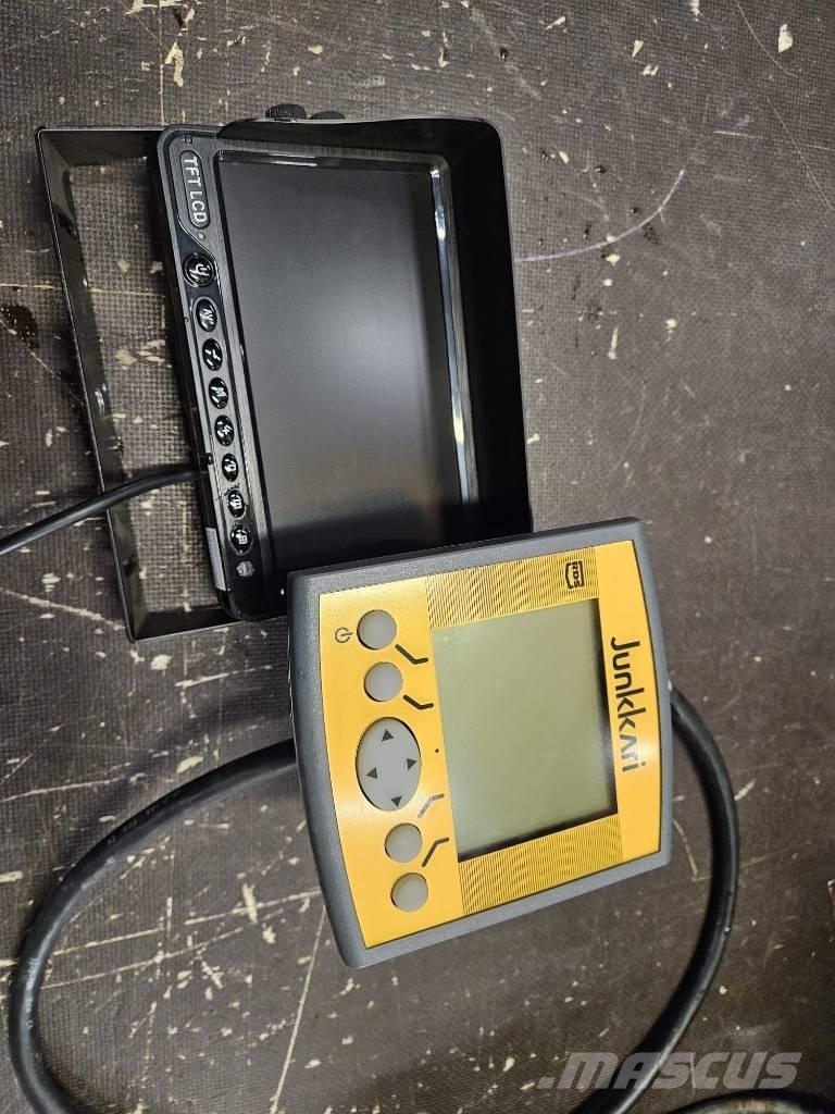 Junkkari T300 Kombinované secí stroje