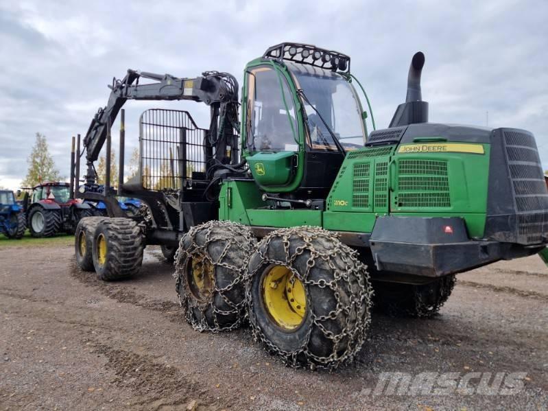 John Deere 1110 G Vyvážecí traktory
