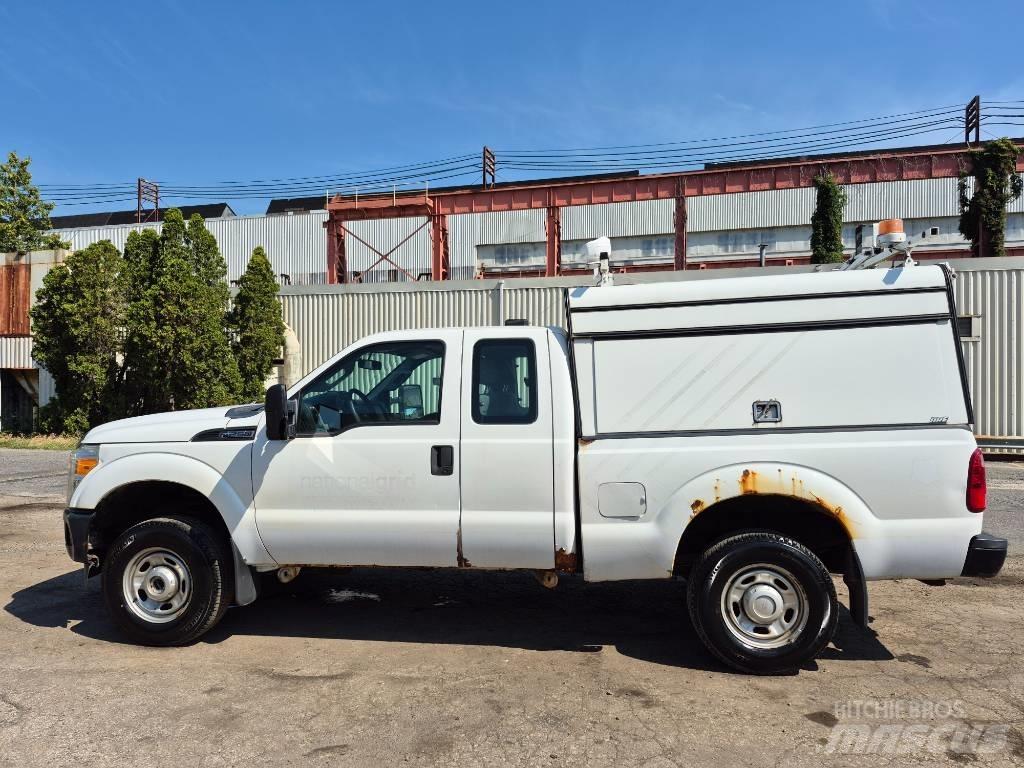 Ford F 250 Další