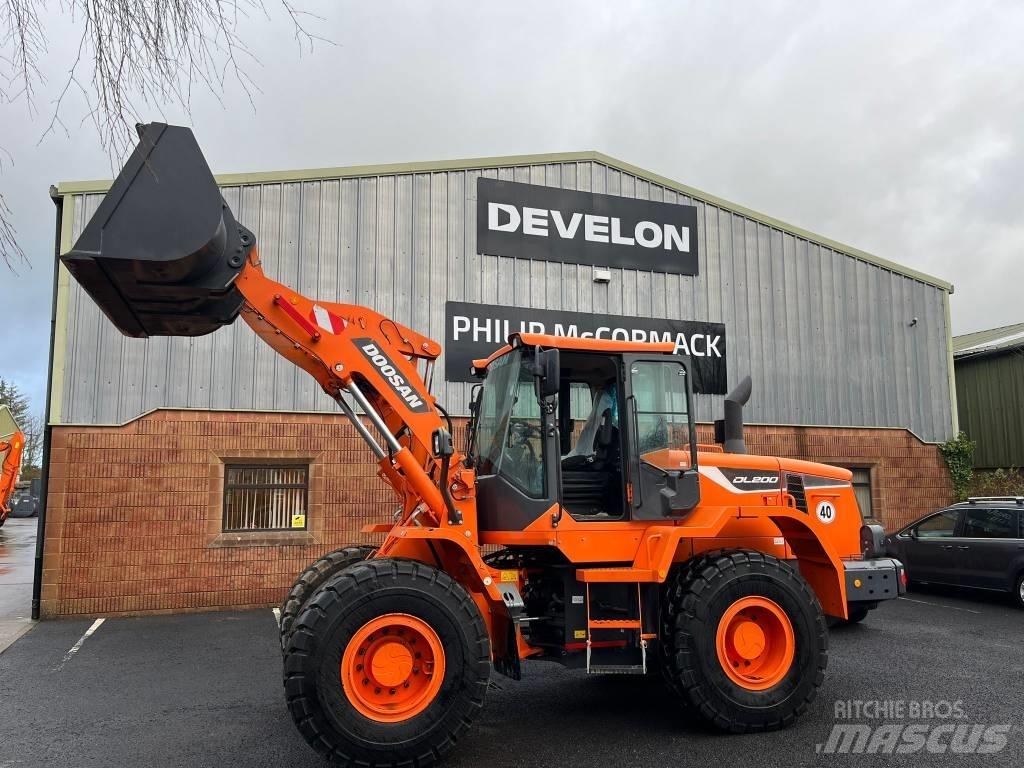 Doosan DL200-5 Kolové nakladače