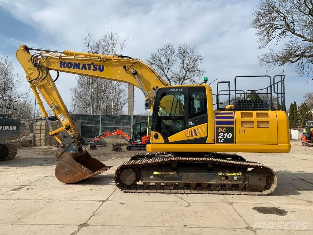 Komatsu PC 210 LC-11 Pásová rýpadla