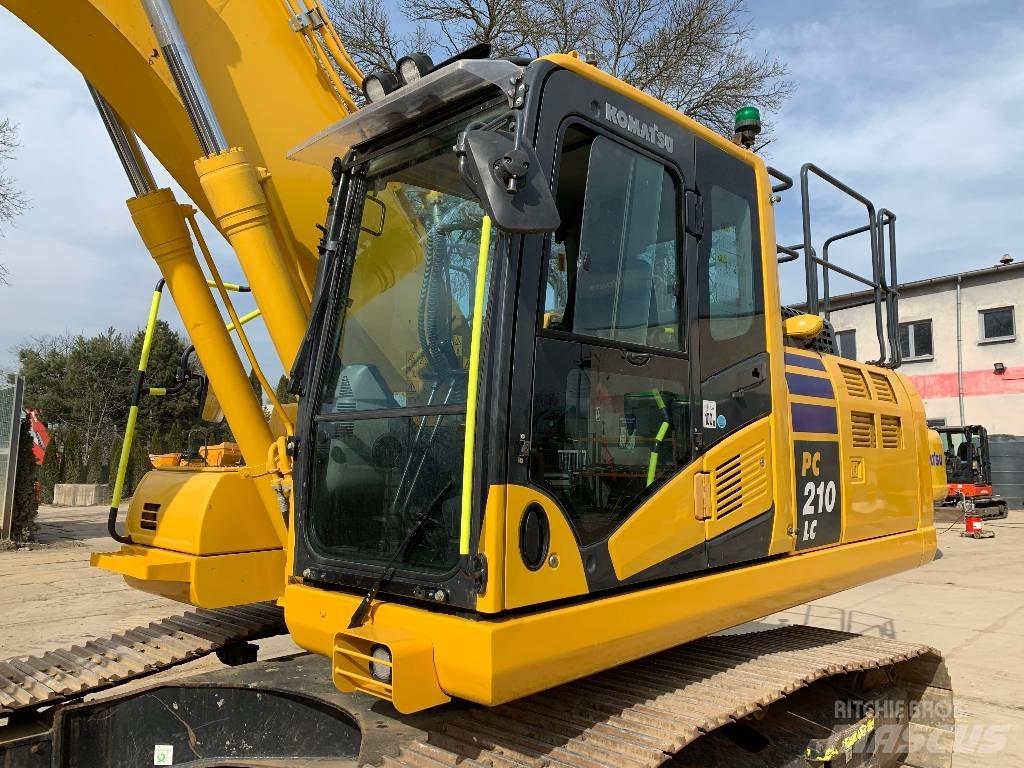 Komatsu PC 210 LC-11 Pásová rýpadla
