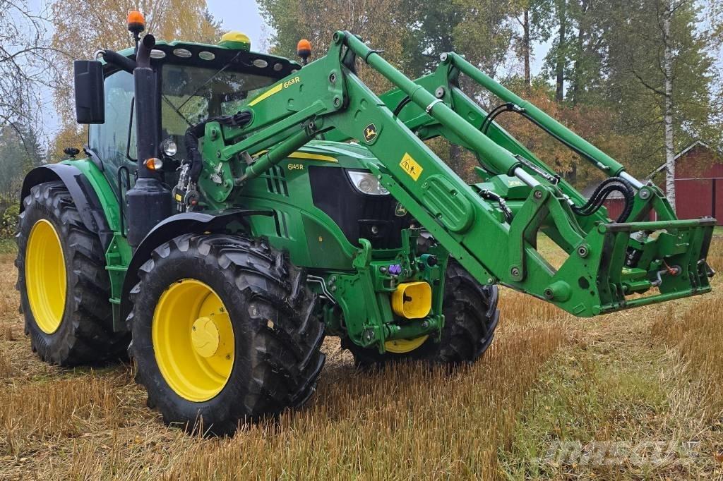 John Deere 6145 R Traktory