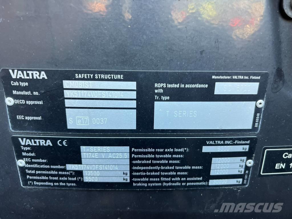 Valtra T 174 Versu Traktory