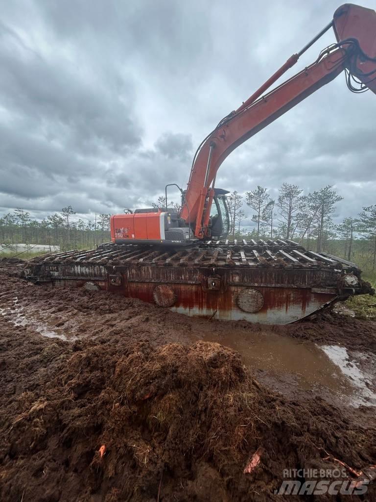 Hitachi 250 Obojživelná rypadla