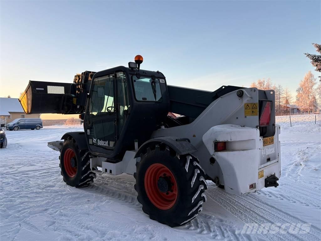 Bobcat T40170 Teleskopické manipulátory