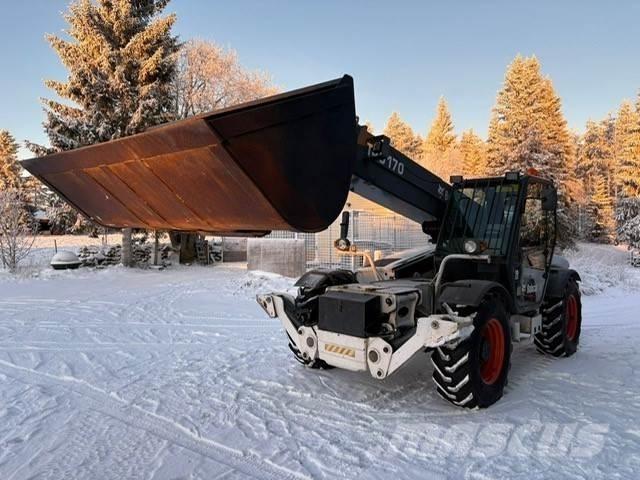Bobcat T40170 Teleskopické manipulátory