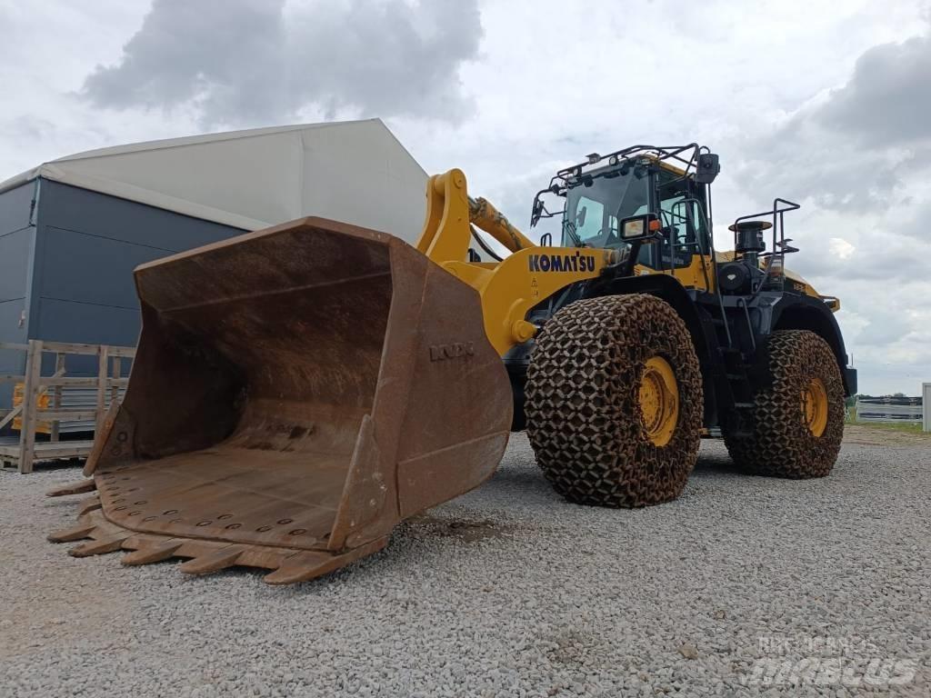 Komatsu WA 500 Kolové nakladače