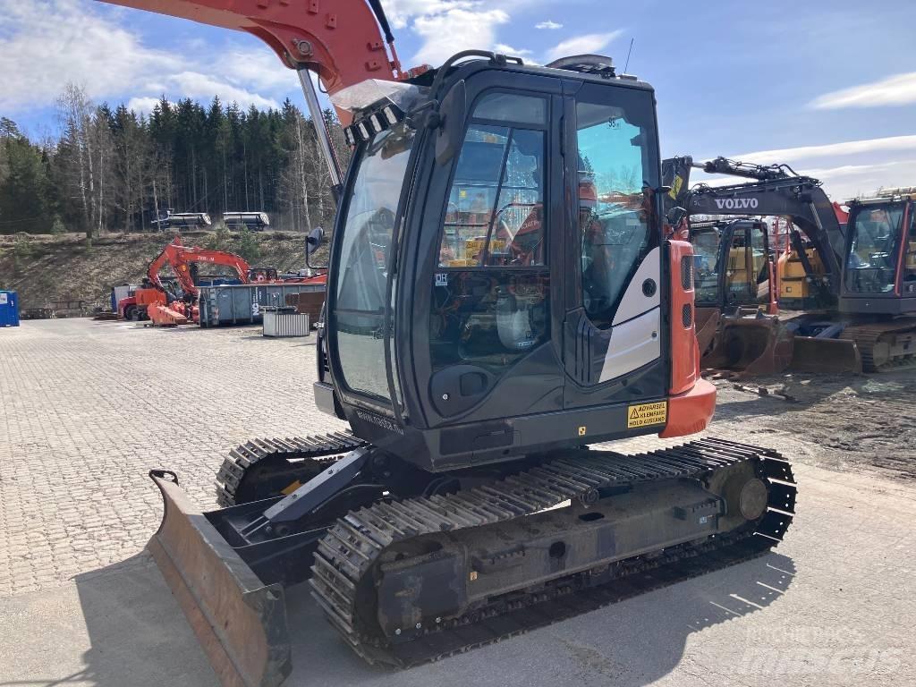Hitachi ZX 85 US-6 Midi rýpadla 7t - 12t