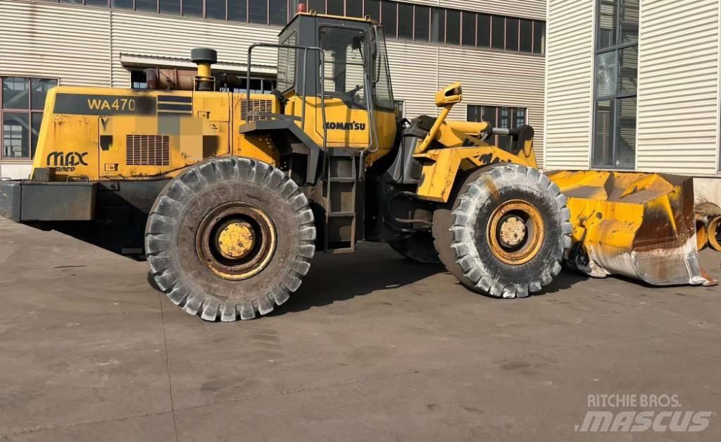 Komatsu WA 470 Kolové nakladače