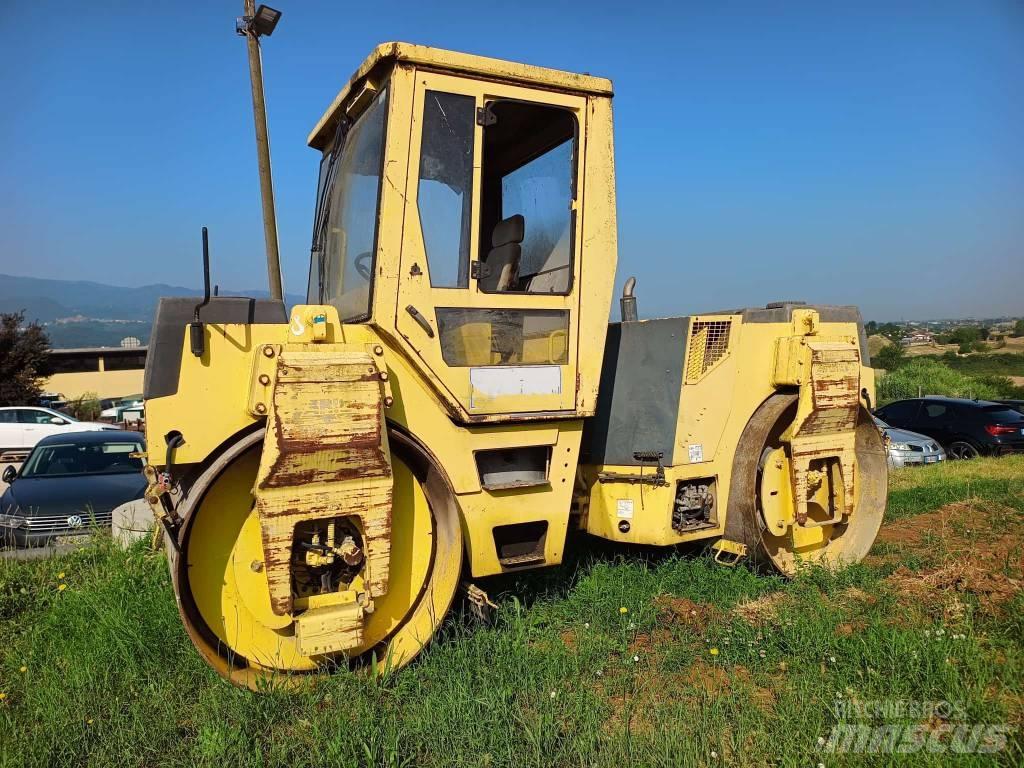 Bomag BW 151 AD-2 Tandemové válce
