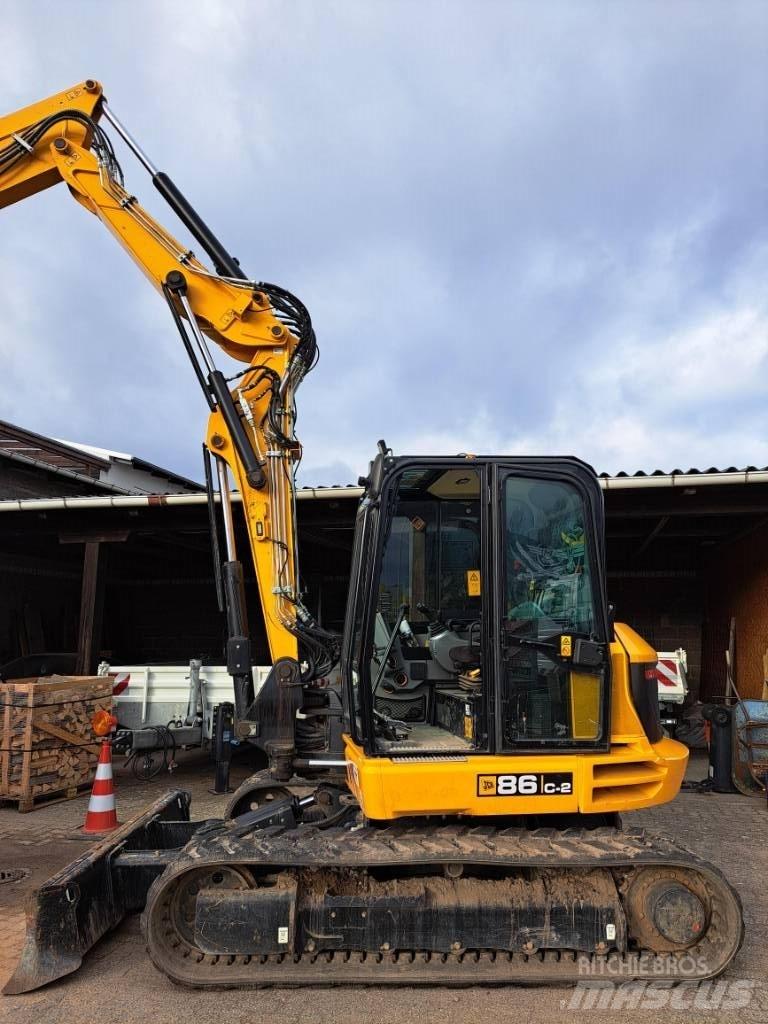 JCB 86 C-2 Midi rýpadla 7t - 12t