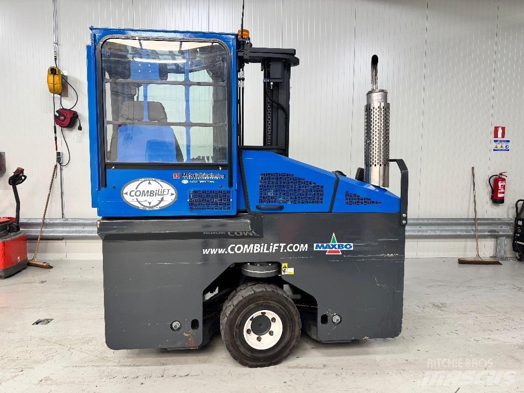 Combilift C 4000 Vysokozdvižný vozík s bočním ložením