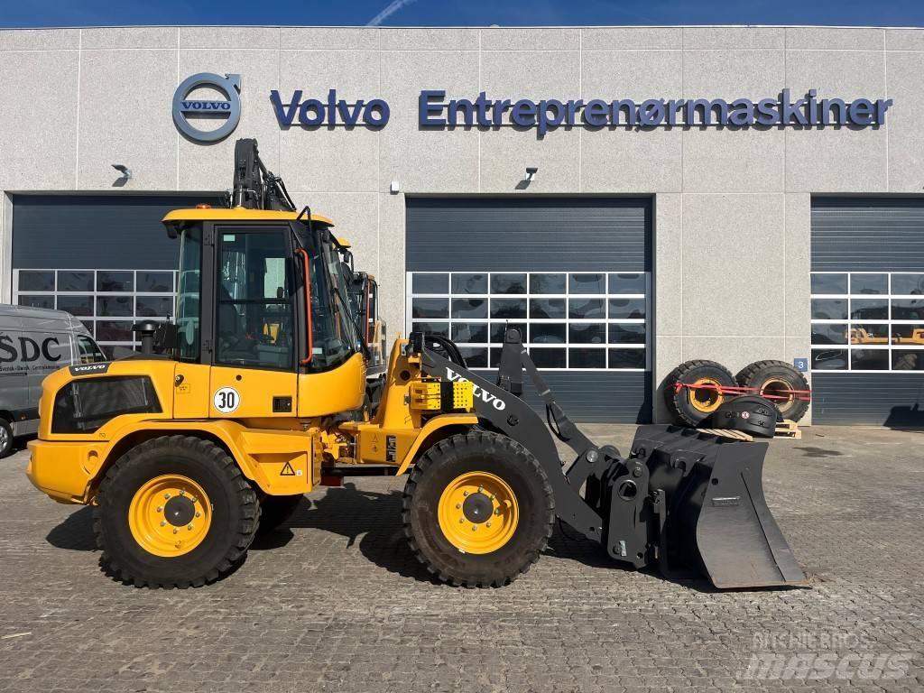 Volvo L35H Kolové nakladače