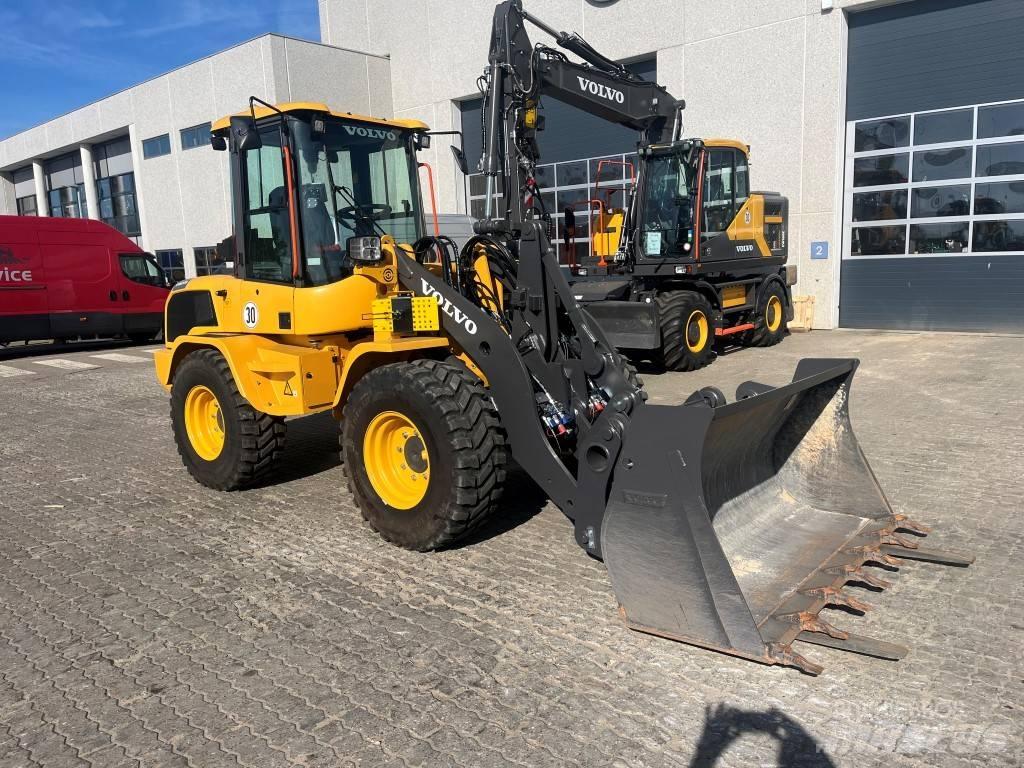 Volvo L35H Kolové nakladače