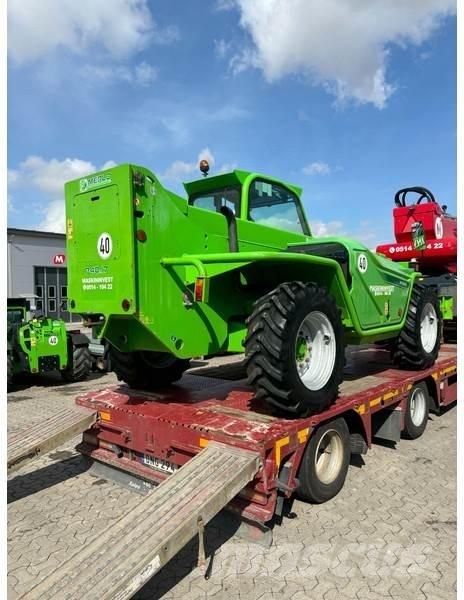 Merlo P 40.17 Teleskopické kolové nakladače