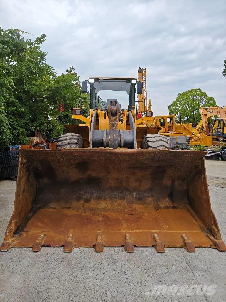 Volvo L 105 Kolové nakladače