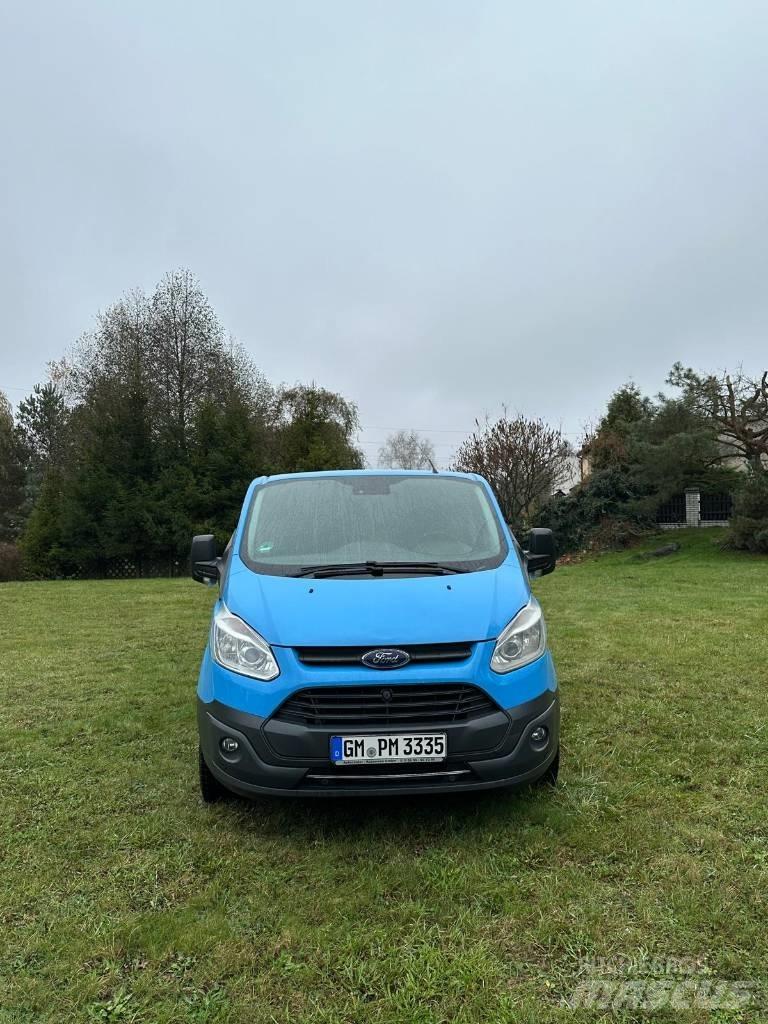 Ford Custom Dodávky
