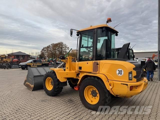 Volvo L 35 GS Kolové nakladače