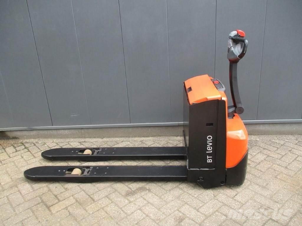 BT LWE 180 Nízkozdvižný vozík