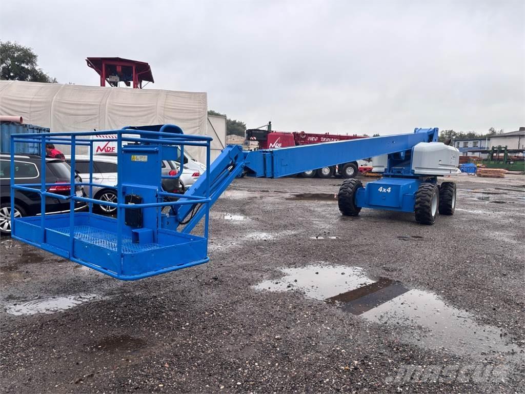 Genie S-85 4X4 Nákladní vozidlo bez nástavby