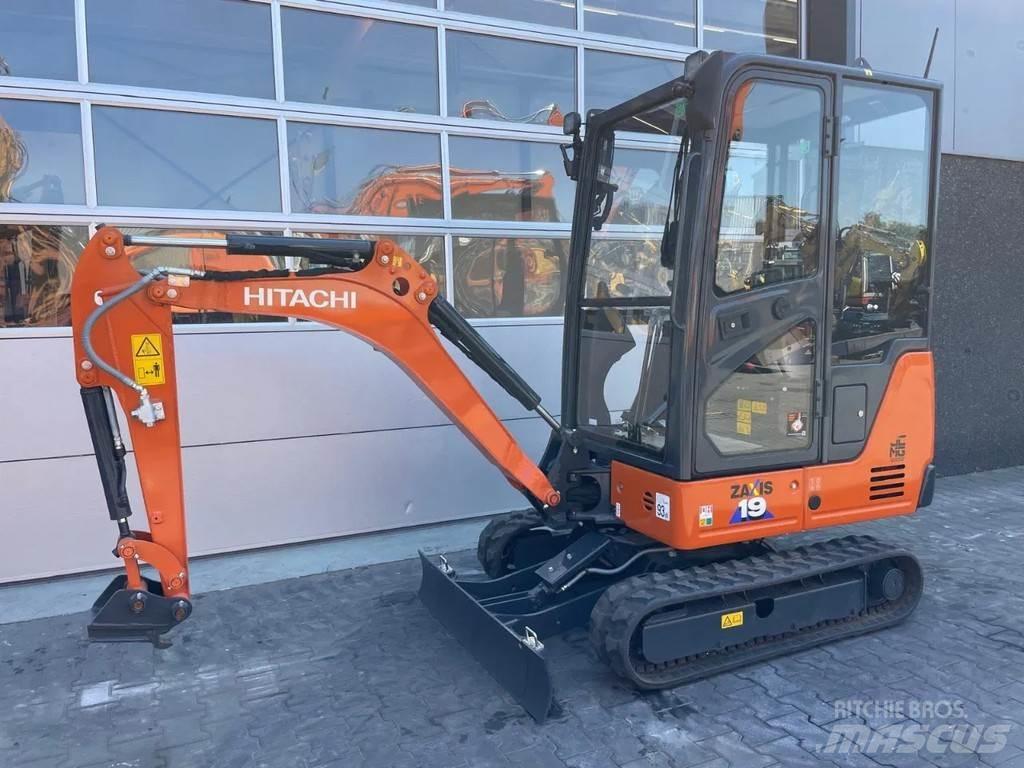 Hitachi ZX19-6 Mini rýpadla < 7t