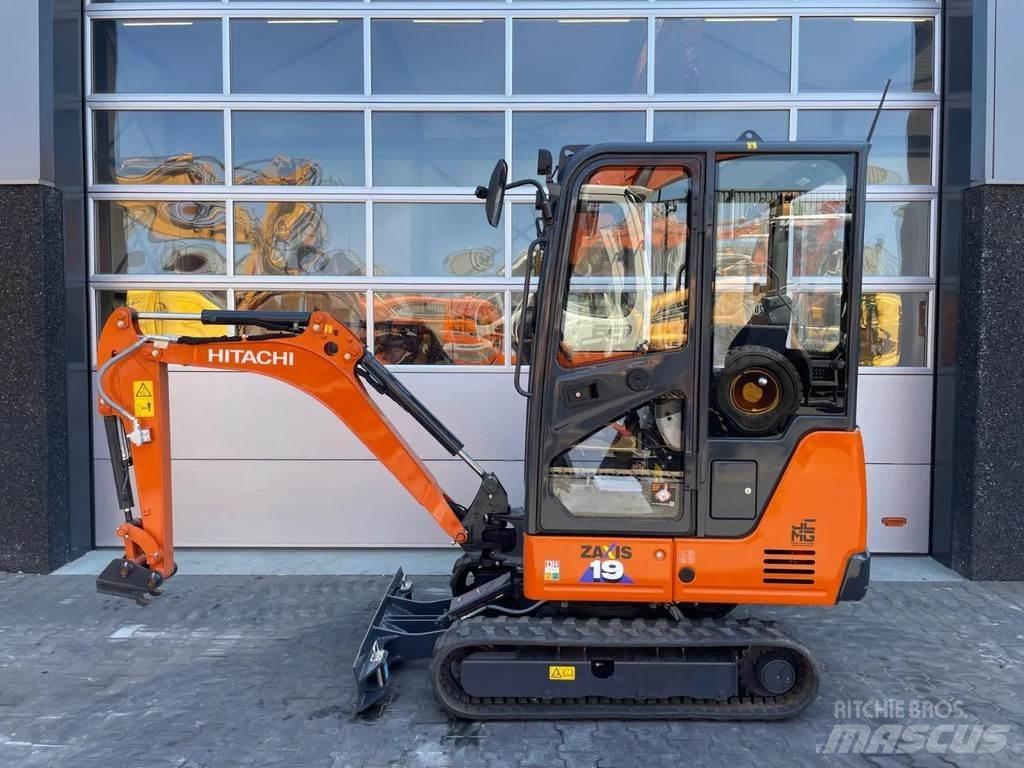 Hitachi ZX19-6 Mini rýpadla < 7t