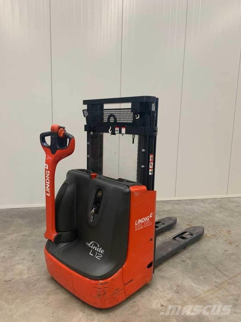 Linde L12 Samohybné vozíky