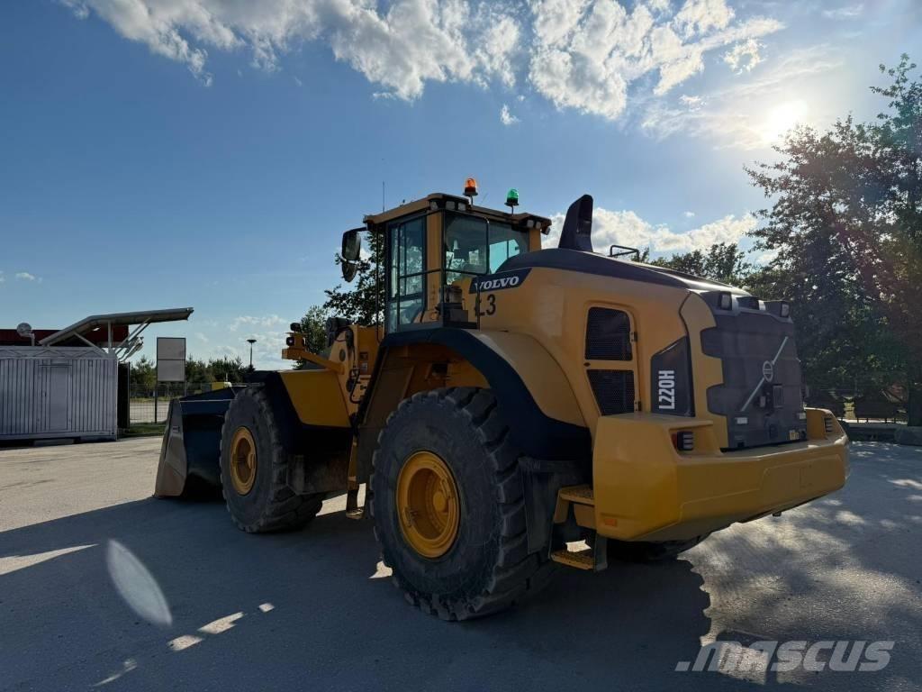 Volvo L 220 H Kolové nakladače