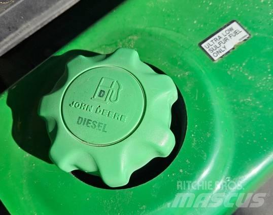 John Deere 7500 A Sekačky fervejí