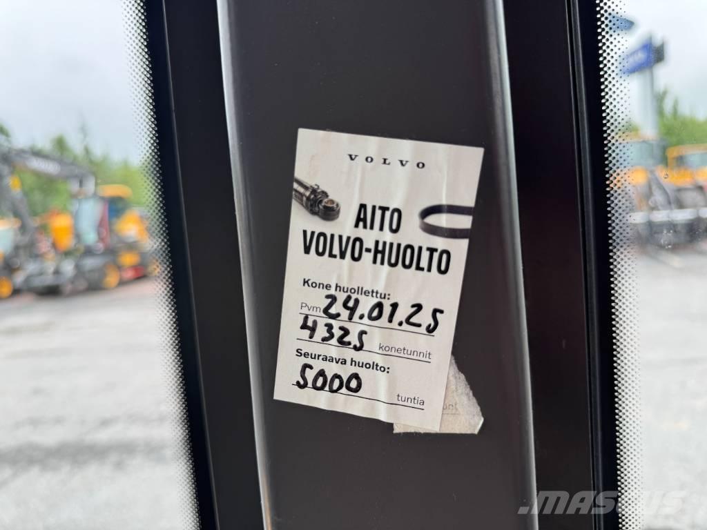 Volvo L 25 F Kolové nakladače