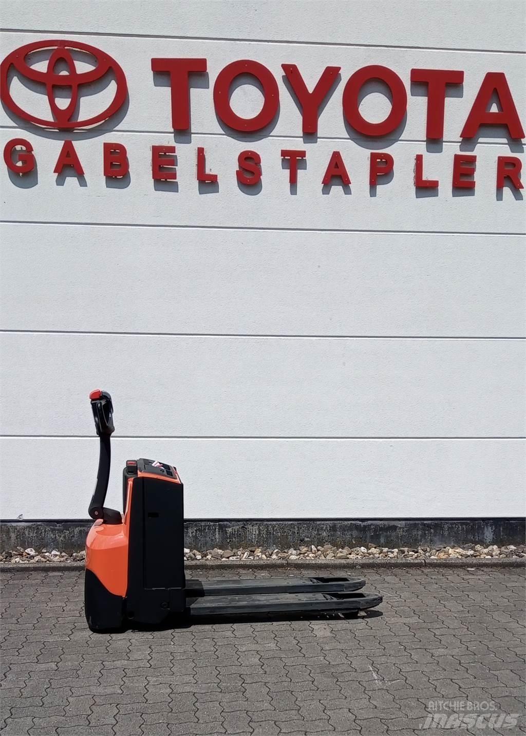 Toyota LWE 160 Nízkozdvižný vozík