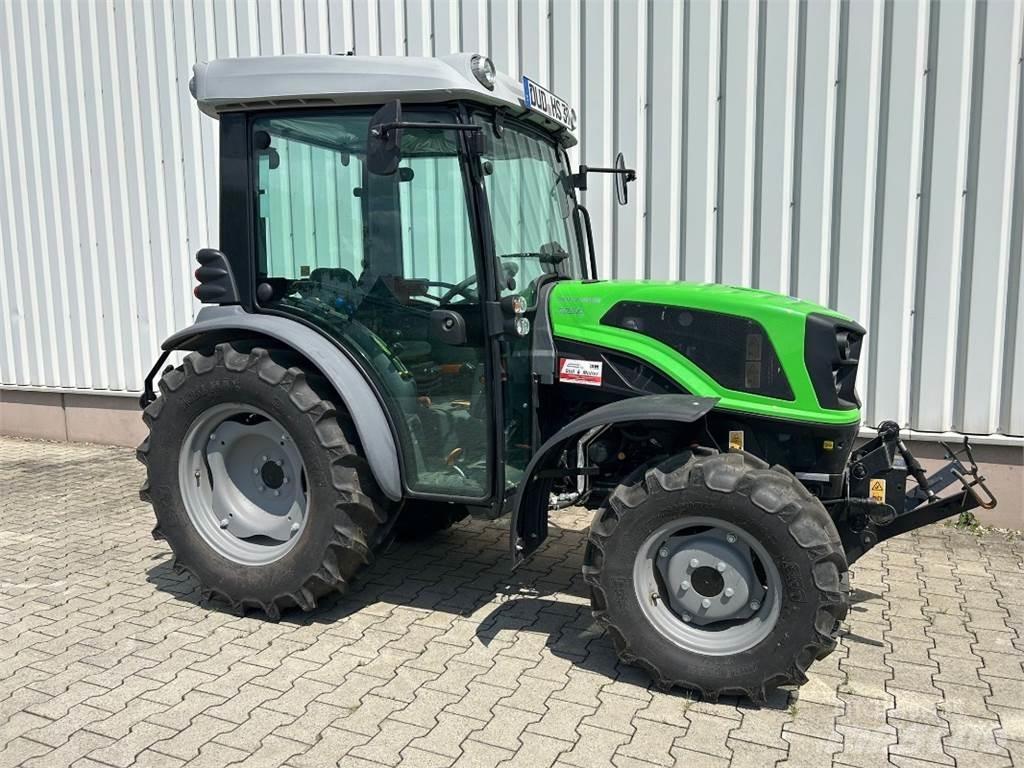 Deutz 3050 Kompaktní traktory