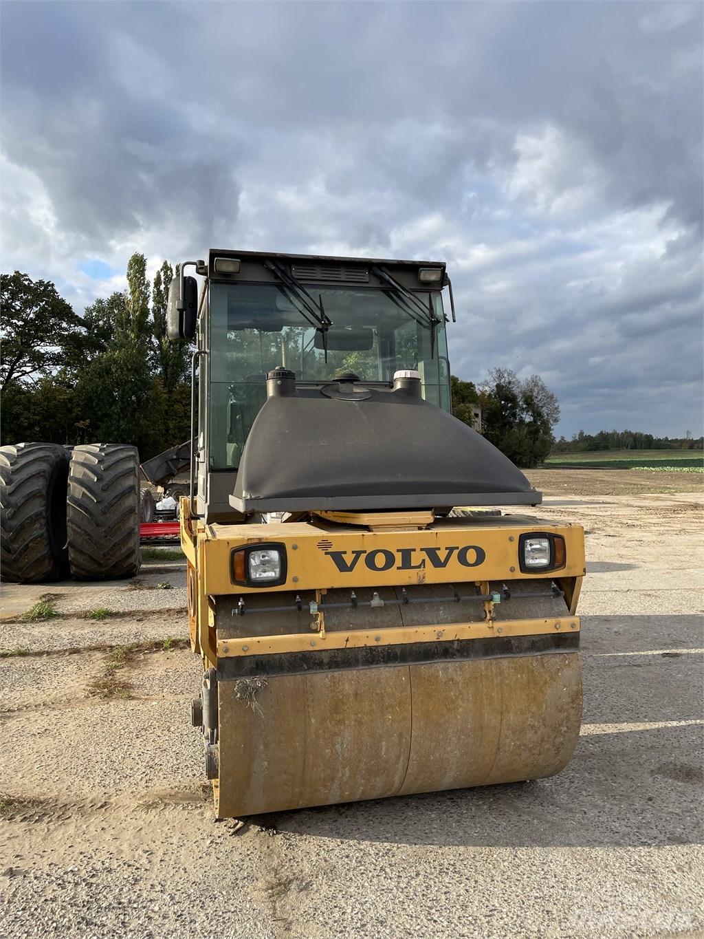 Volvo DD 85 Tandemové válce