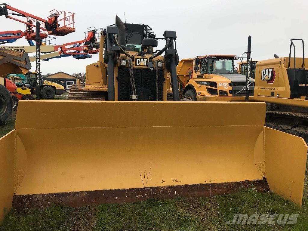 CAT D 6 T LGP D6T Pásové dozery