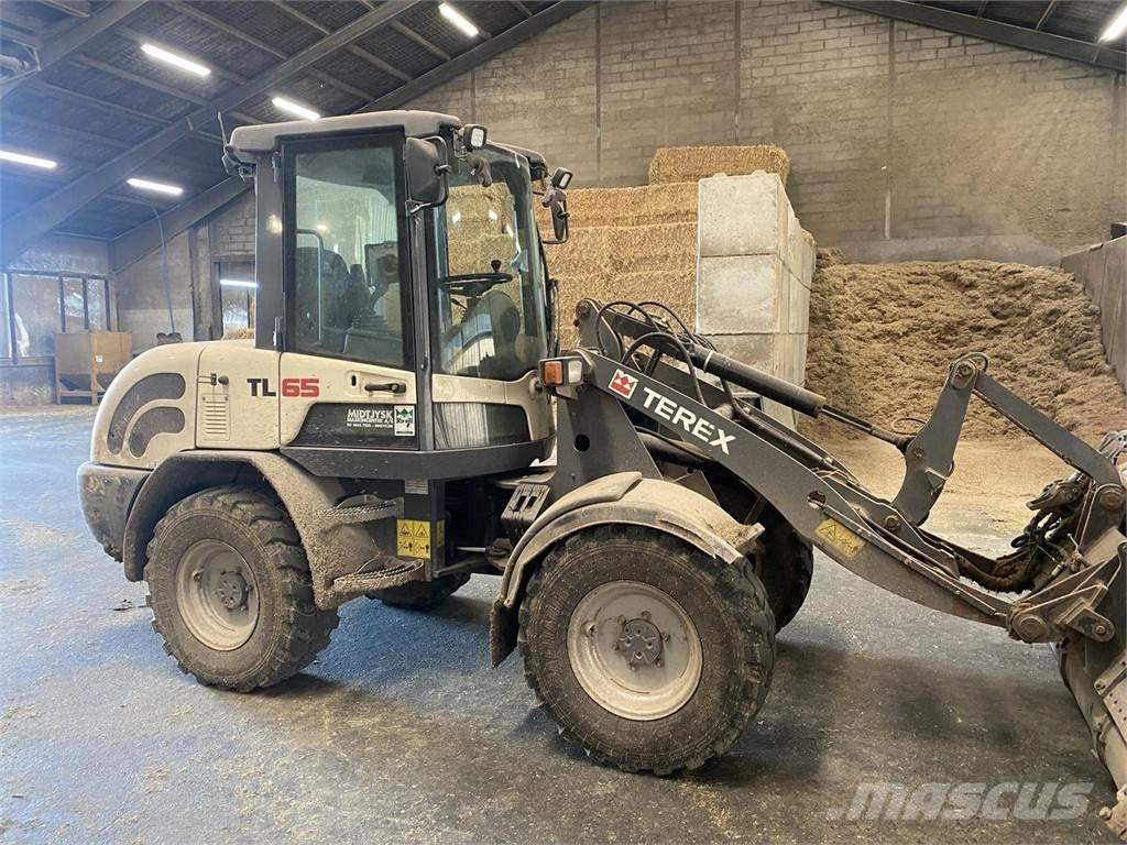 Terex TL65 Víceúčelové nakladače