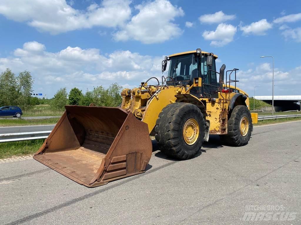 CAT 980H Kolové nakladače