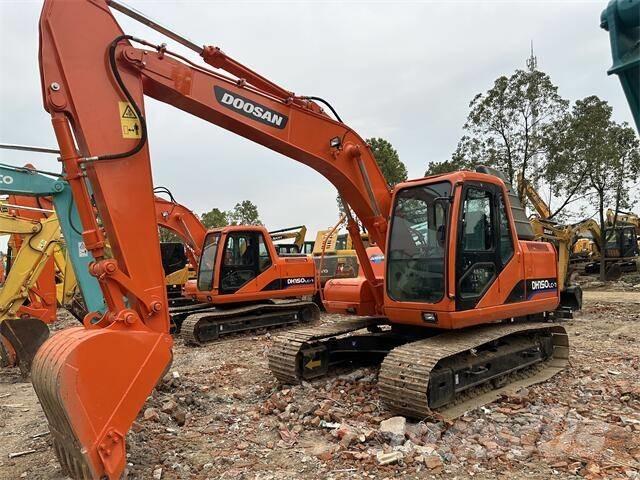 Doosan DH150 Pásová rýpadla