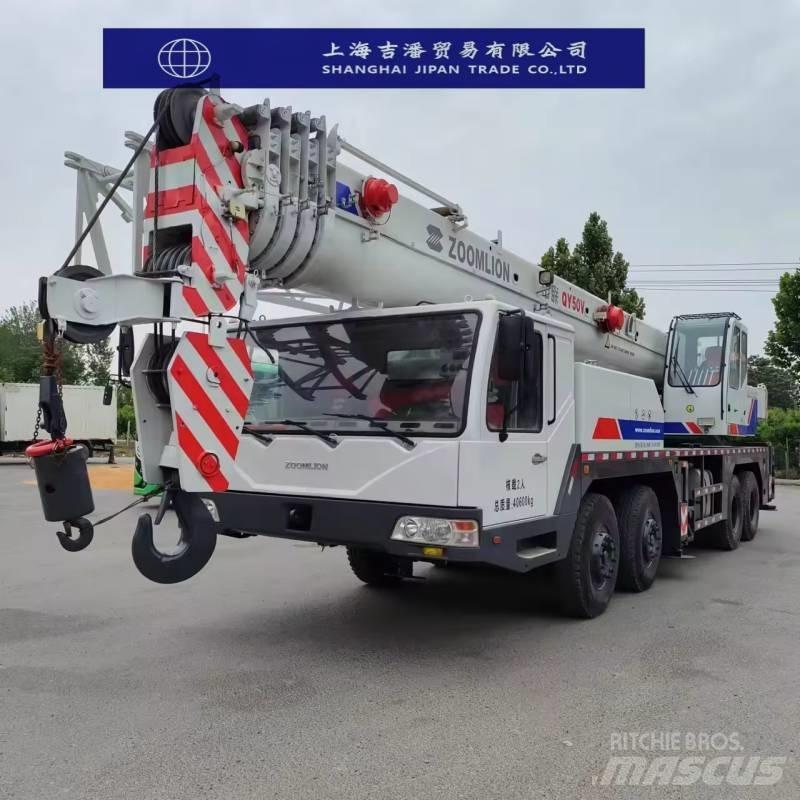 Zoomlion QY50V Univerzální terénní jeřáby