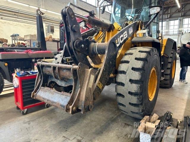 JCB 427 ZX T4 Rýpadlo-nakladače