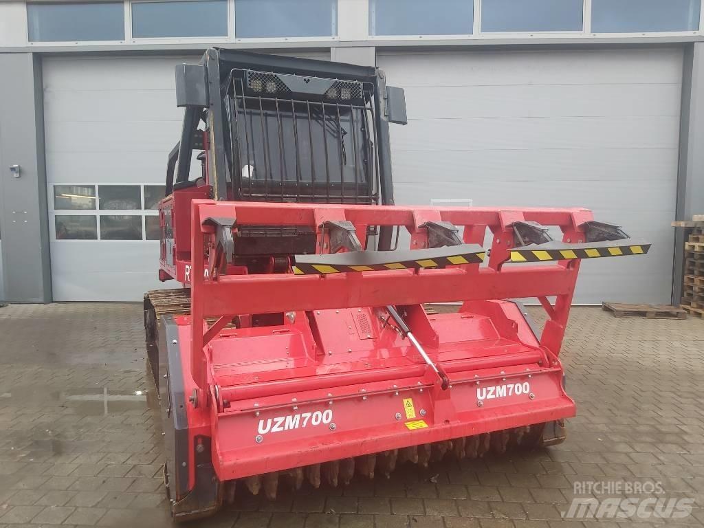Ahwi PRINOTH RT400 Lesní mulčovače