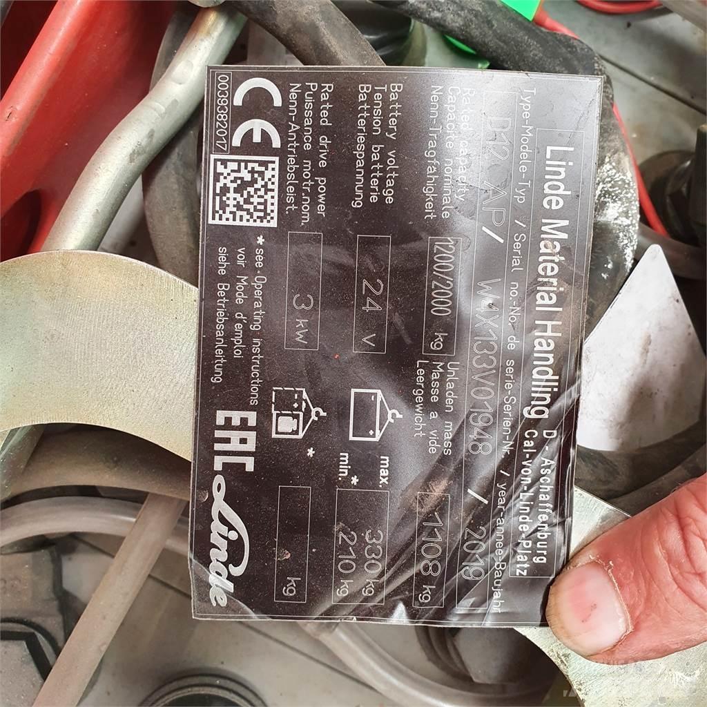 Linde D12AP Ručně vedené vysokozdvižné vozíky