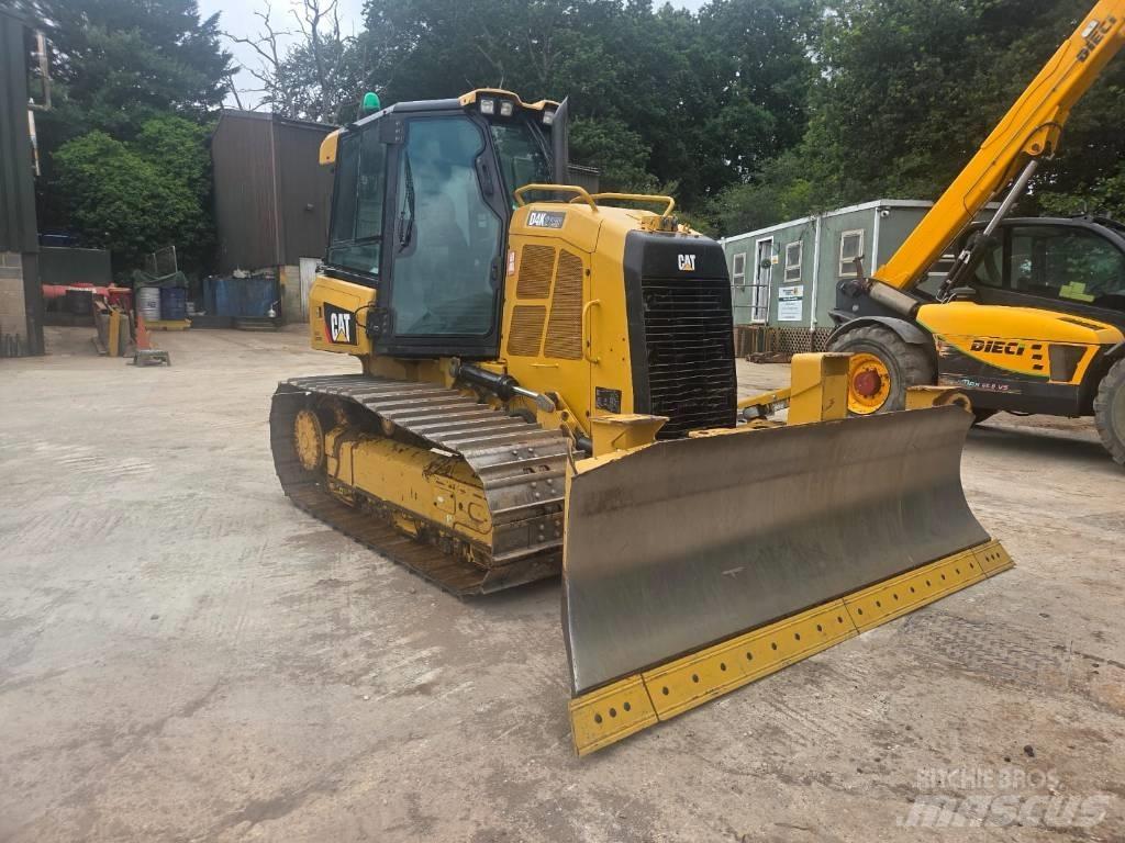 CAT D 4 K 2 LGP Pásové dozery