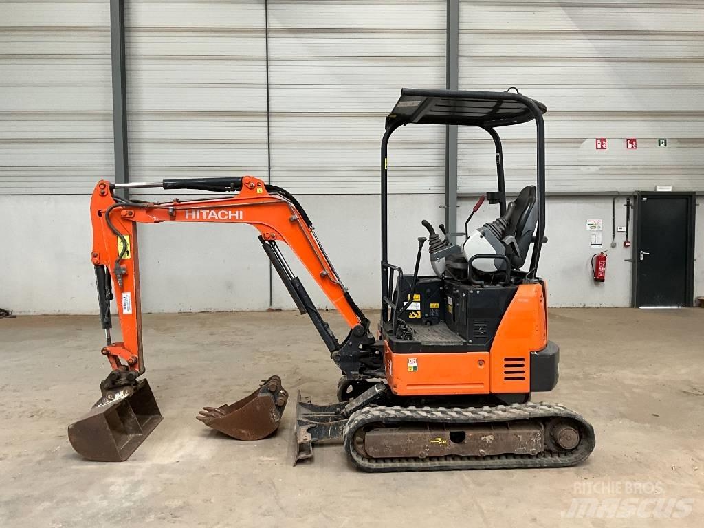 Hitachi ZX 19 U-5 A Mini rýpadla < 7t