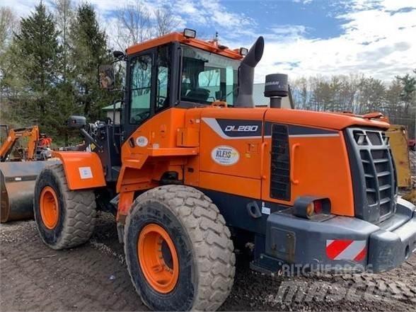 Doosan DL280-5 Kolové nakladače