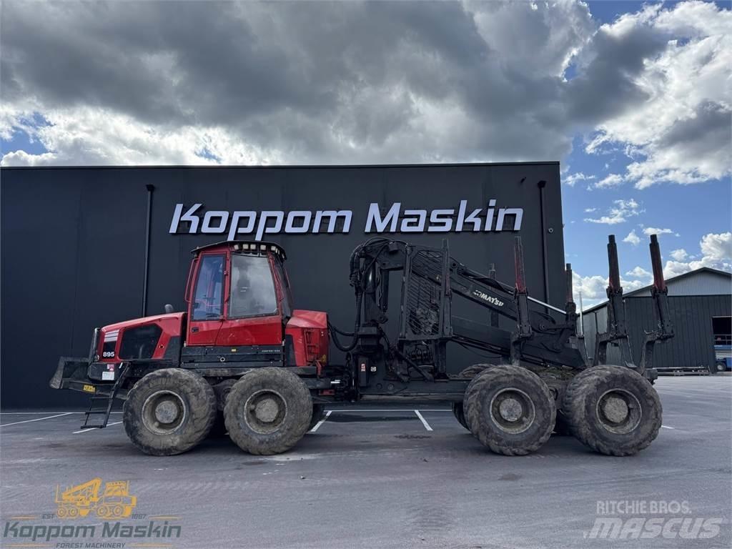 Komatsu 895 Vyvážecí traktory