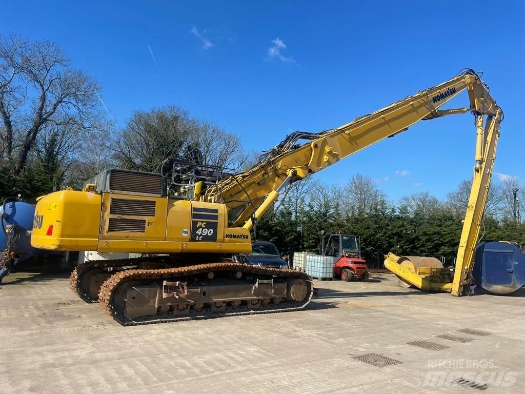 Komatsu PC490LC -10 Pásová rýpadla